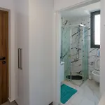 Apartmán Seaview 49 With Balcony & Open Kitchen, Free Parking & Smart Tv *