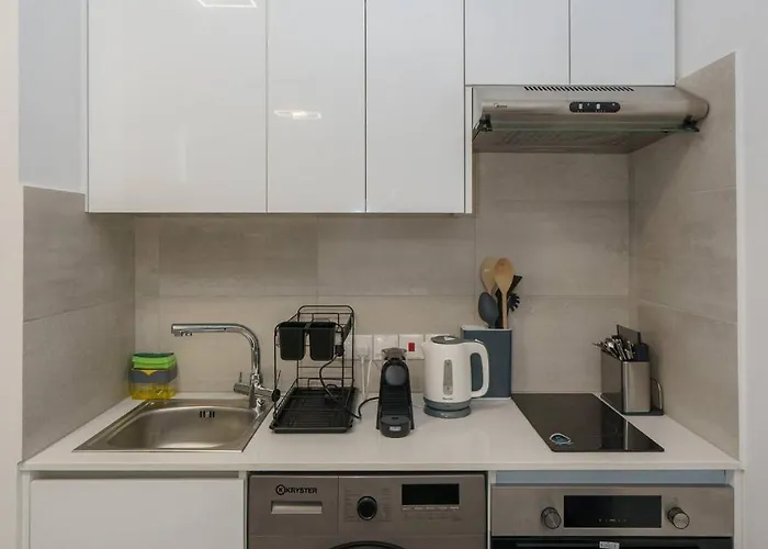 Seaview Suite49 Steps To Mackenzie