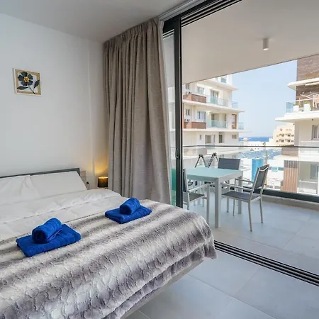 Apartman Seaview Suite49 Steps To Mackenzie Beach Larnaca